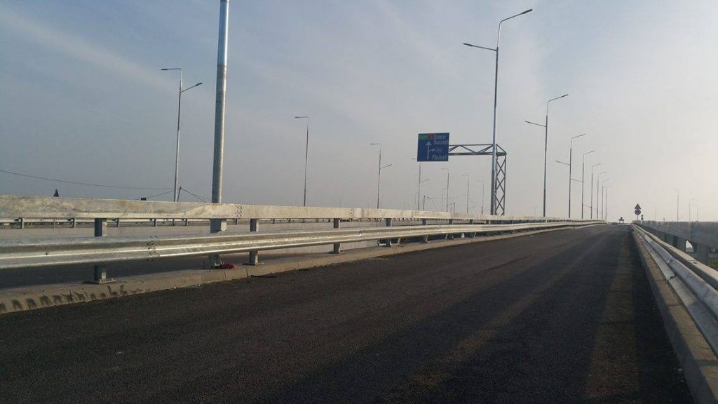 Sensul giratoriu suspendat din Prahova - Imagine 21