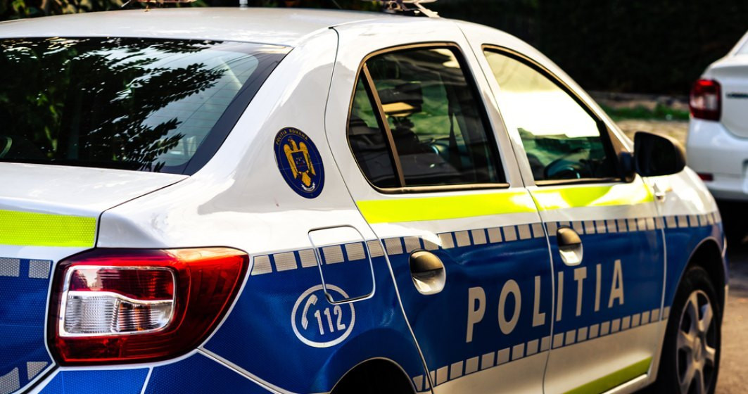 Aproximativ 35 de intersecții din București, fără semafoare. Polițiștii dirijează traficul