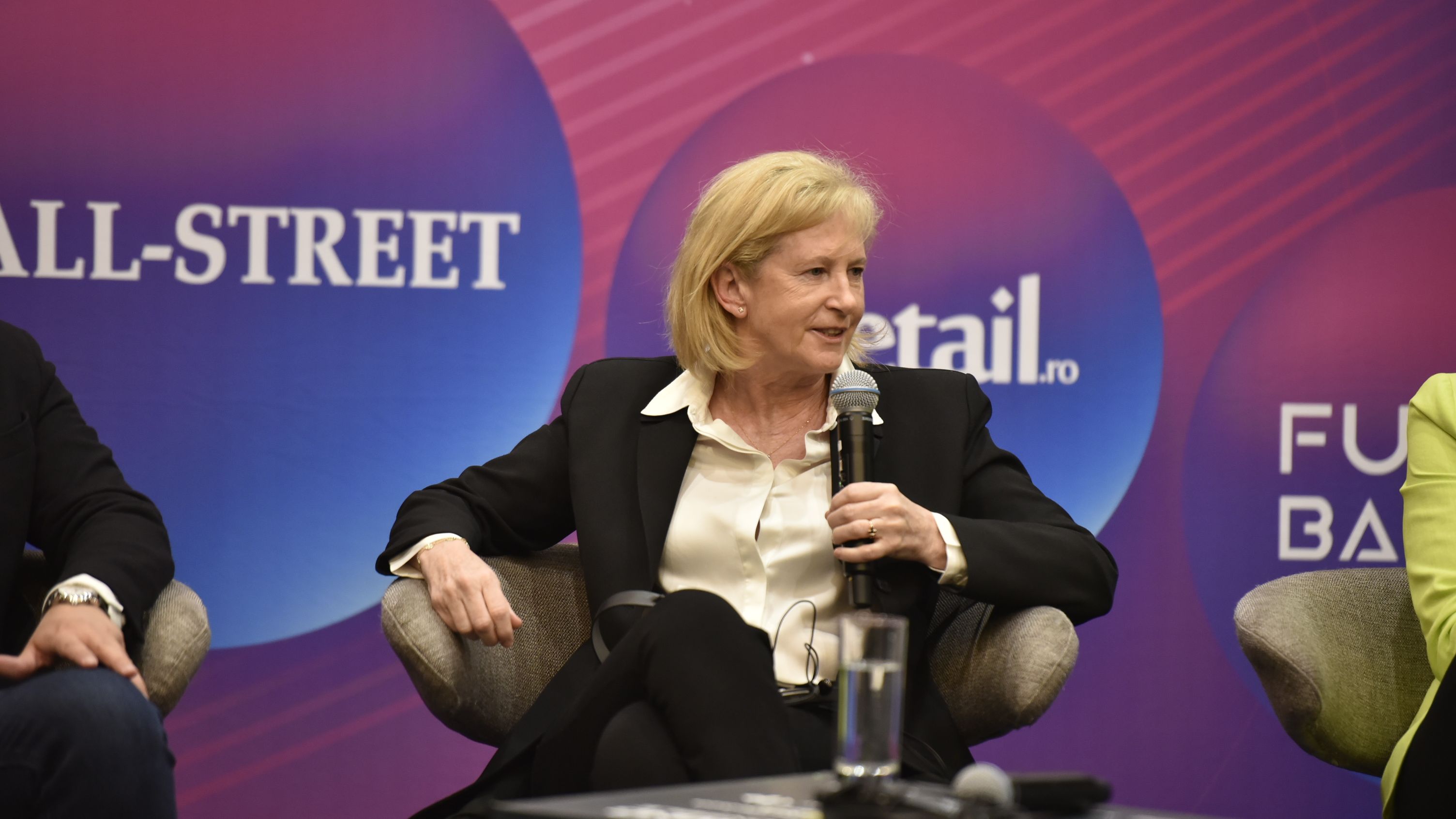 În ce stadiu e sistemul garanției de 50 de bani pentru sticle, PET-uri și doze. Gemma Webb, CEO RetuRO: Cel mai dificil a fost să le explicăm băncilor
