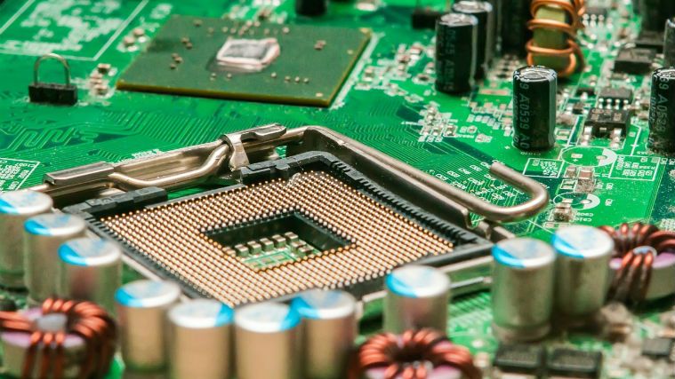 Profitul Intel, lovit de disponibilizarile masive