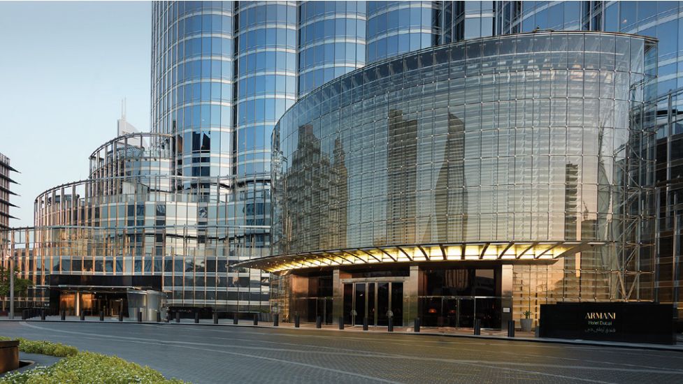 Armani își dublează profitul și pregătește un nou hotel de lux în Arabia Saudită