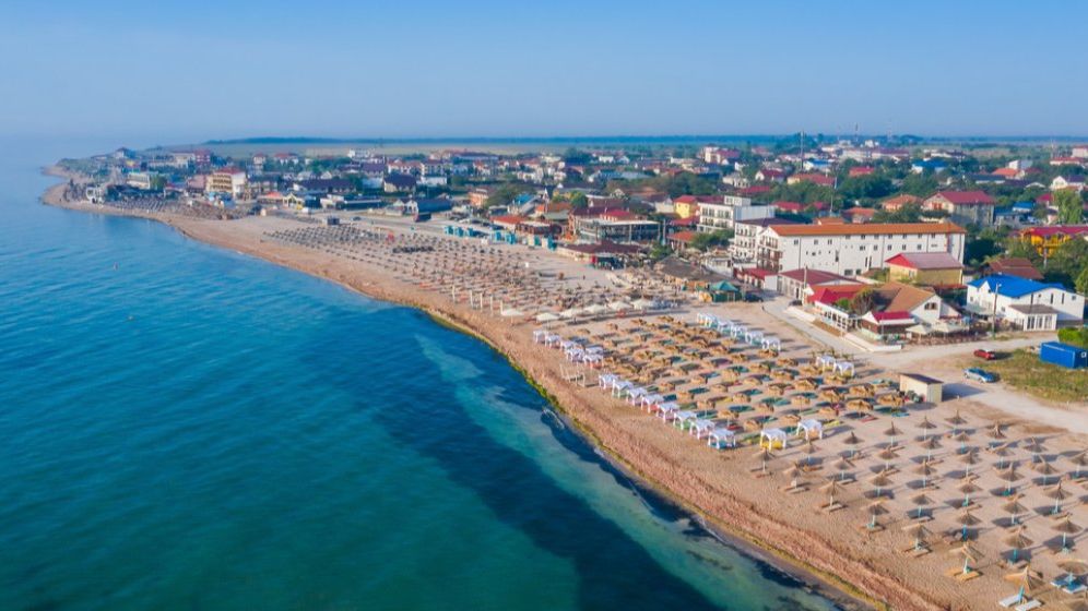 Vremea rea pune bețe în roate festivităților: Cod galben de vânt puternic în Dobrogea