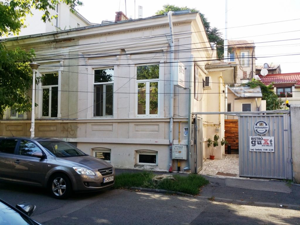 Un restaurant pentru oamenii calmi - Imagine 1