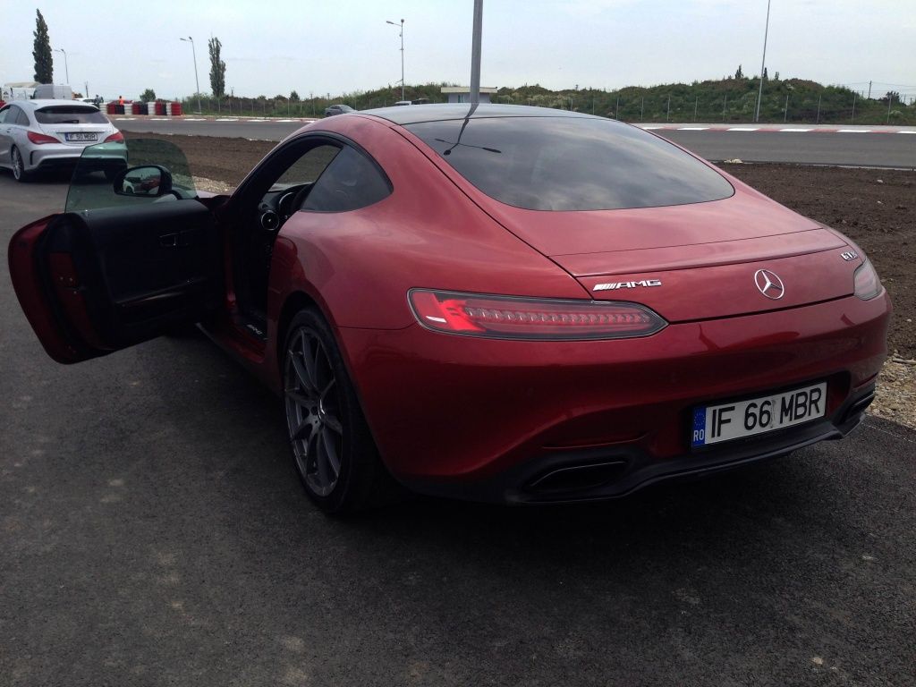 Mercedes-AMG - Imagine 22