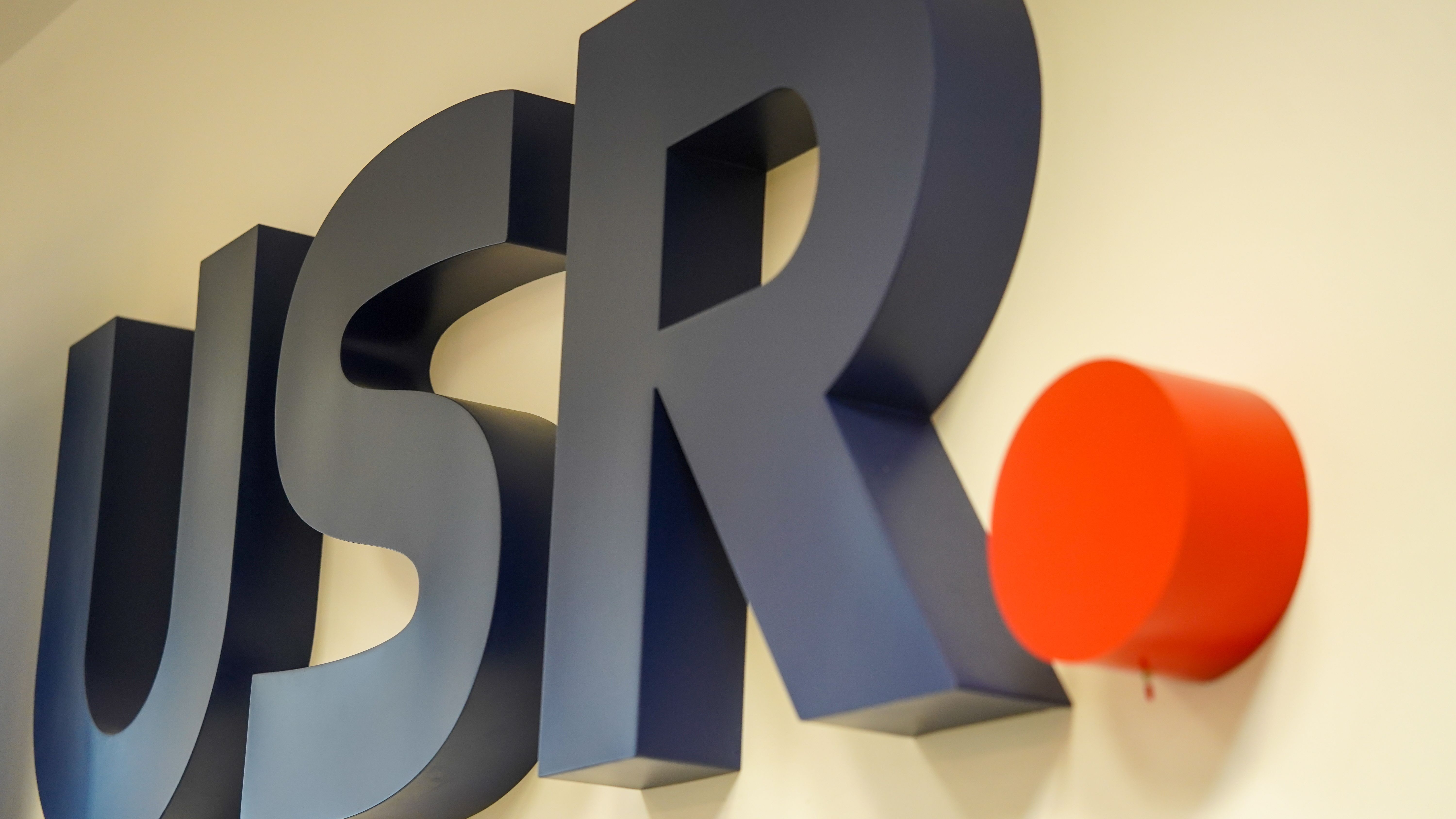 Decizia USR, după căderea Guvernului Bolojan: închide uşa PSD şi joacă exclusiv cartea PNL