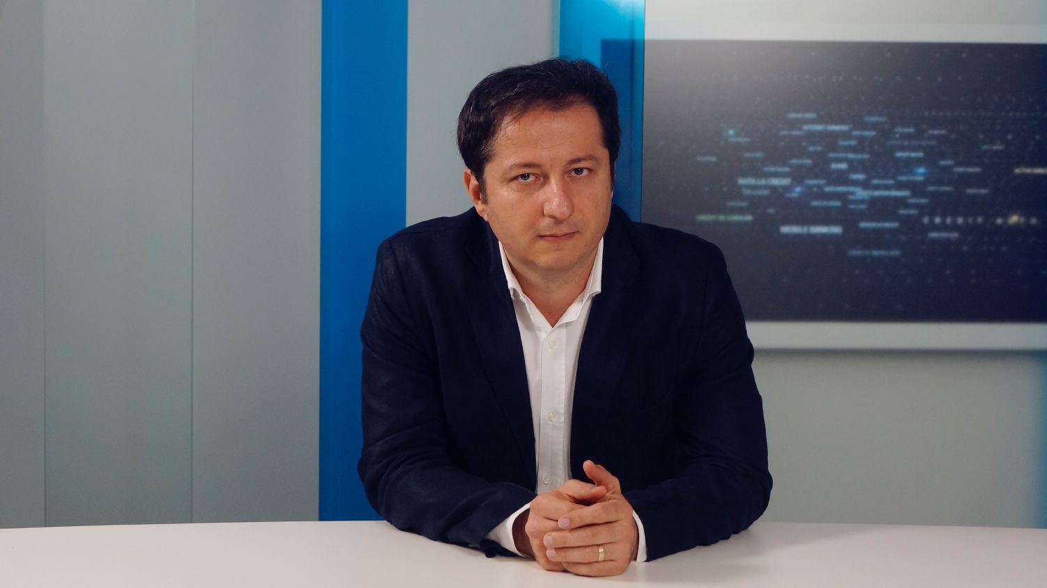 Dan Armeanu: Actualul Guvern este condamnat sa atraga fonduri europene, pentru ca investitiile publice au o valoare prea mica