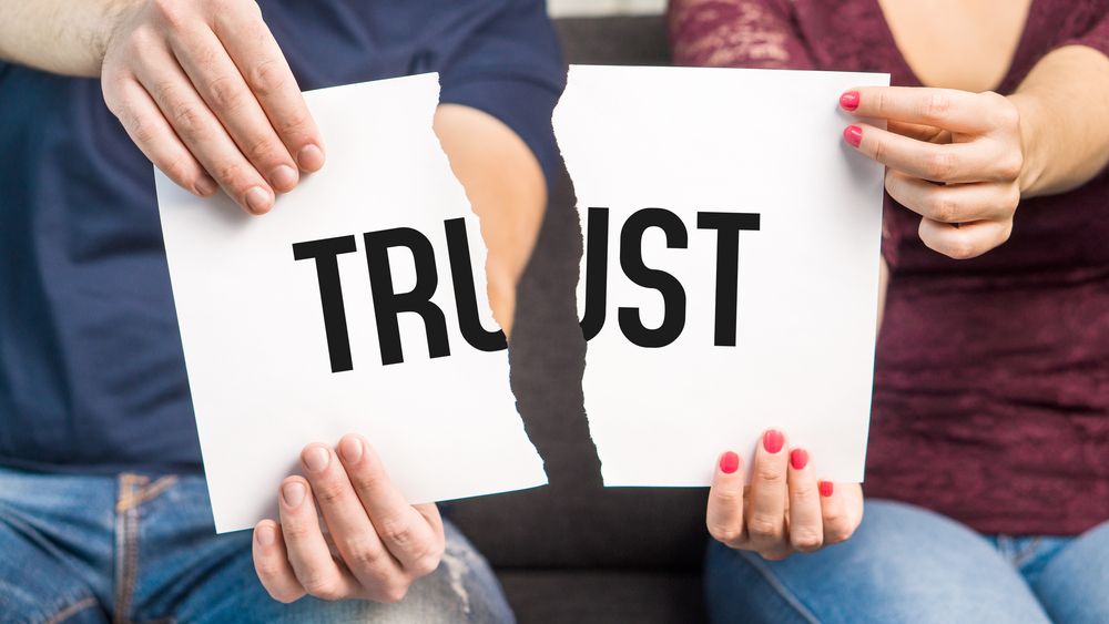 De cine trebuie aparat cursul de schimb?