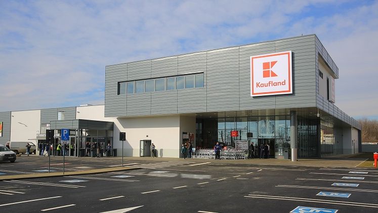 Kaufland, 100 de locuri de munca intr-un magazin nou. Reteaua ajunge la 118 hipermarketuri