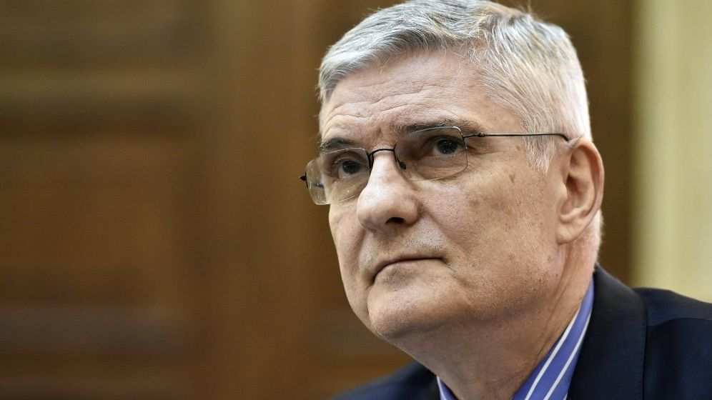 Dăianu: Nu cheltuielile sunt marea problemă a bugetului, ci veniturile foarte scăzute