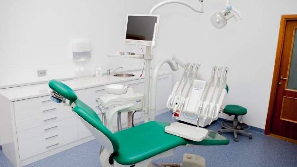 Fondul de investitii Abris Capital Partners confirma preluarea Dentotal Protect. Planuieste cresterea cotei de piata a distribuitorului roman prin achizitii