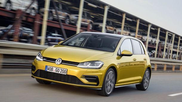 Cele mai vandute masini in Europa in 2018. VW Golf ramane pe prima pozitie, in timp ce Dacia Sandero urca pe locul al 11-lea