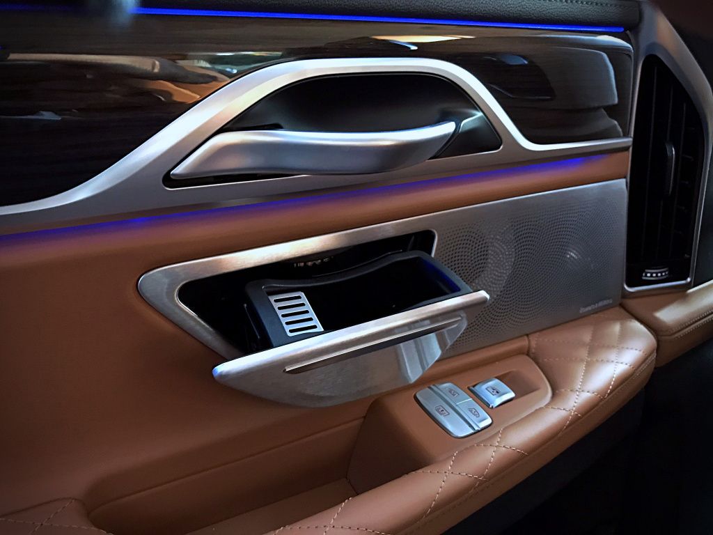 BMW 745e - Imagine 13