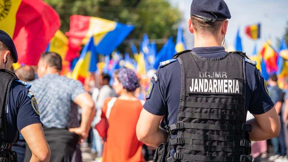 Conflict între ciobani și jandarmi la protestul din București. S-au folosit lacrmiogene