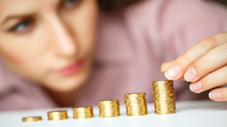 Cum sa te pregatesti sa iesi la pensie cu economii: fa-ti iarna car si vara sanie