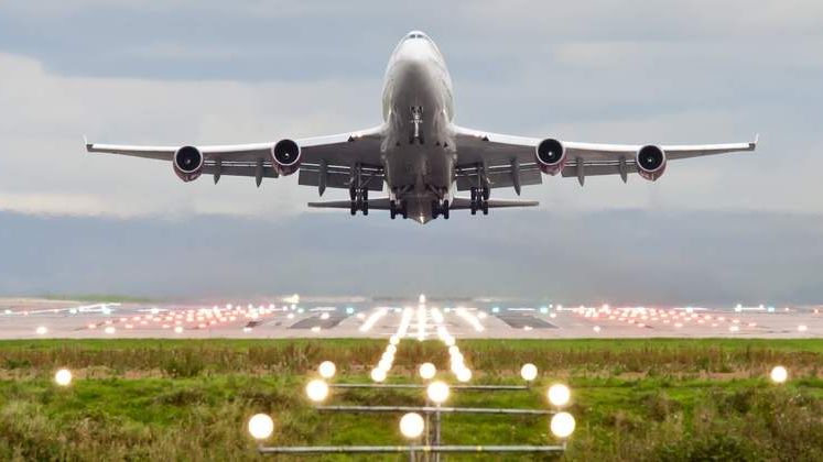 O aeronava Airbus A330, apartinand companiei KLM, a aterizat de urgenta pe Aeroportul Henri Coanda