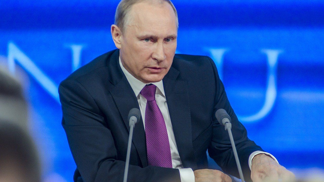 Vladimir Putin: Kievul trebuie să își retragă aderarea la NATO. E o amenințare la adresa Rusiei