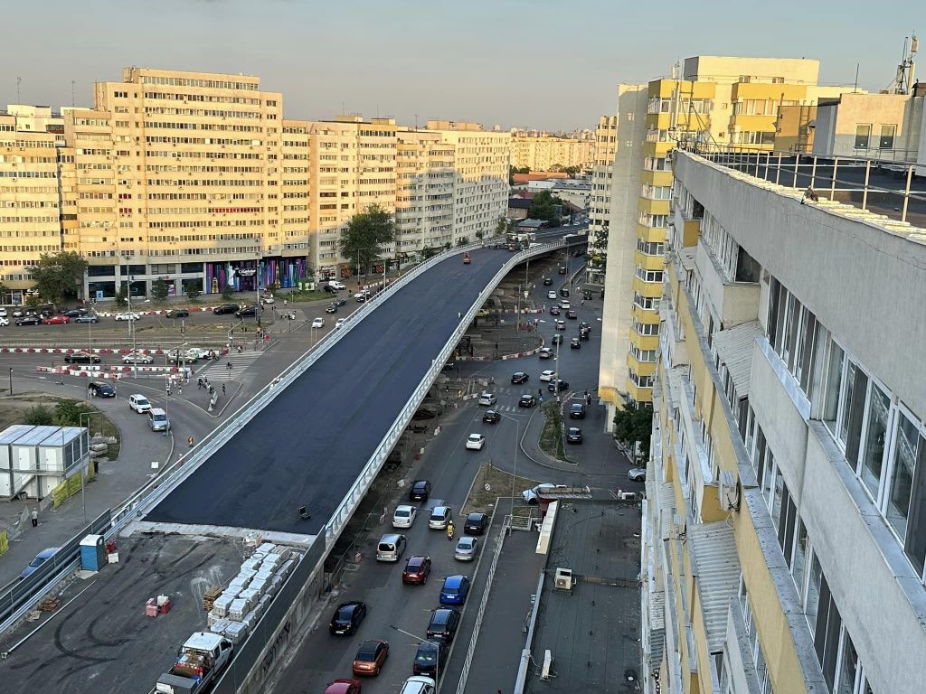 A început asfaltarea Pasajului Doamna Ghica. Când se va putea circula pe el - Imagine 7