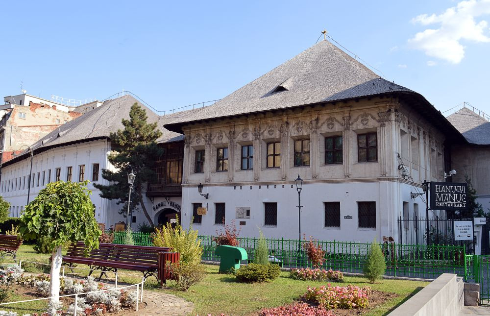 Povestea Hanului lui Manuc, restaurantul de 220 de ani din București: City Grill readuce rețete istorice în meniu