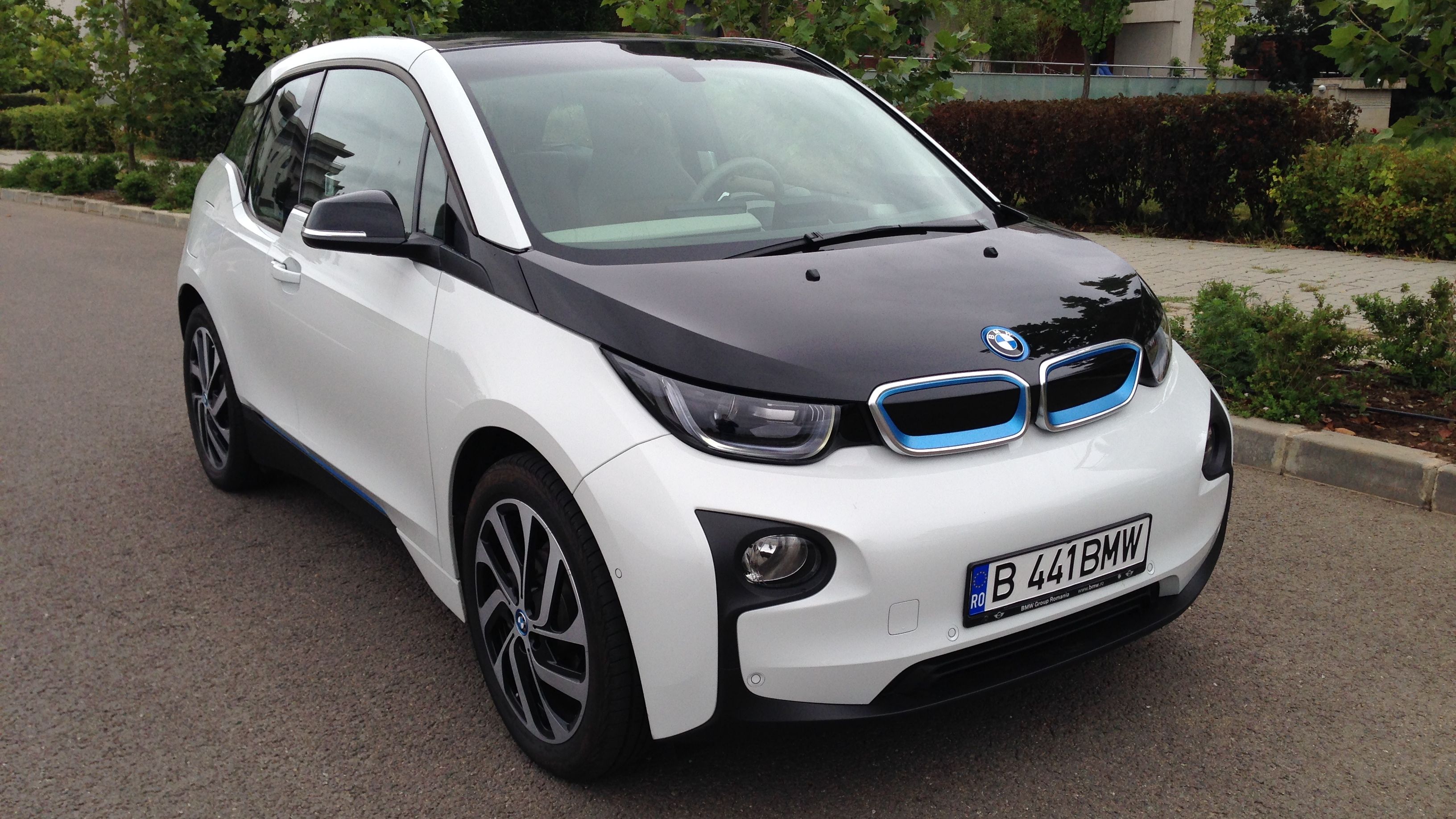 BMW i3, un model electric premium din fibra de carbon - test drive