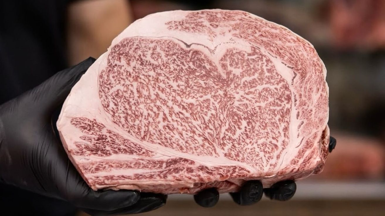 Piața cărnurilor premium în România 2026:  de la Wagyu A5 la antricot de vită maturat 30 de zile