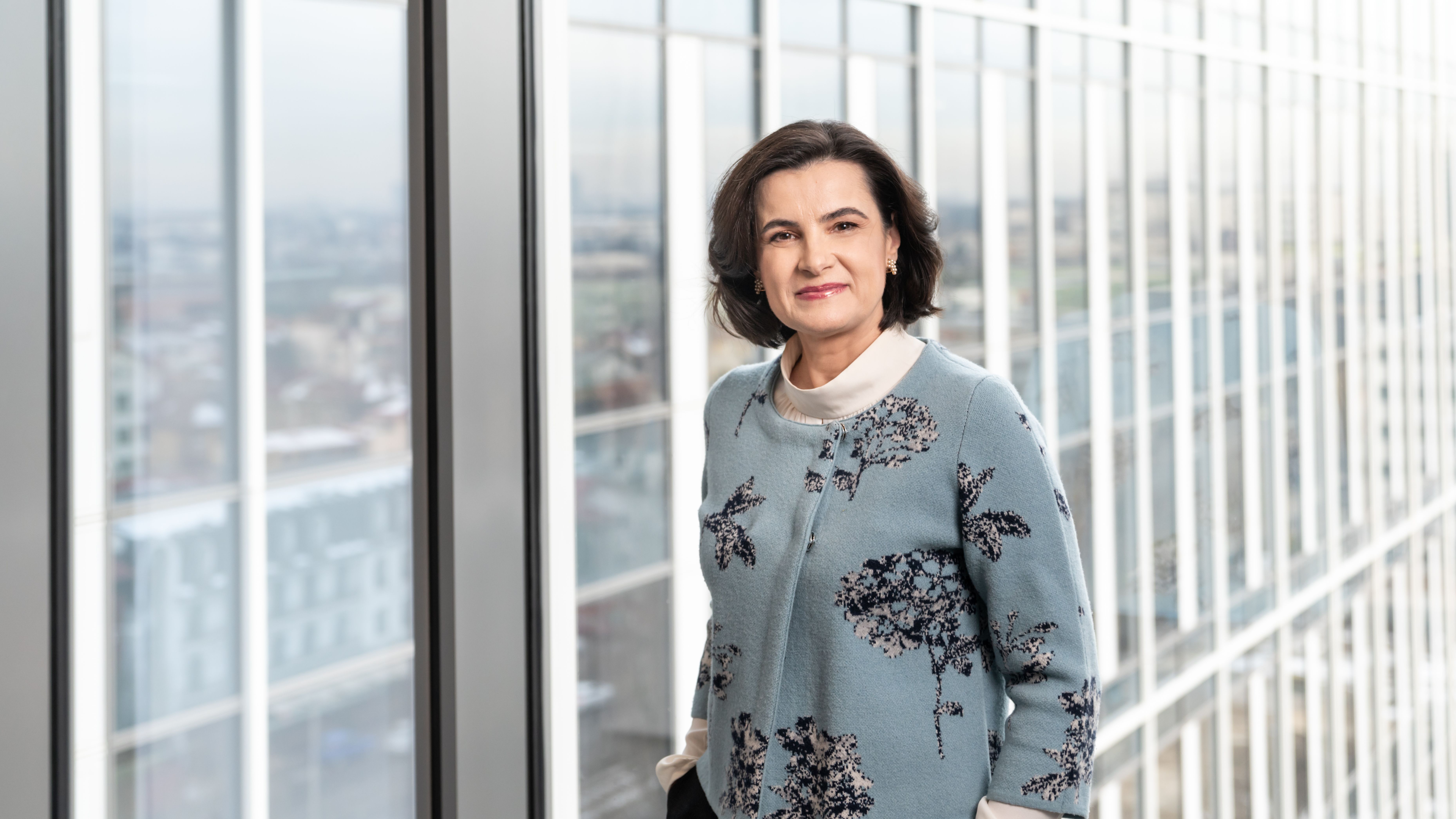 Cum era să lucrezi la bancă după Revoluție? CEO ING: În anii '90 se mergea la bancă cu valiza de bani