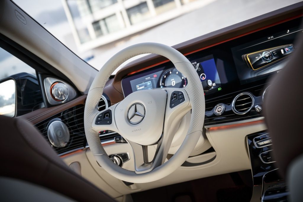 Mercedes-Benz Clasa E - Imagine 4