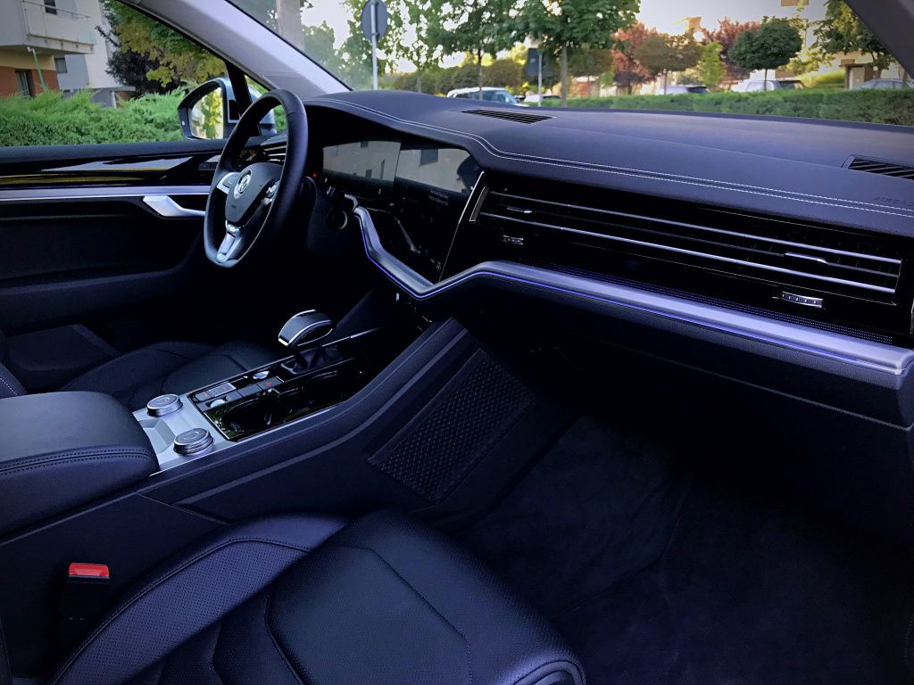 Volkswagen Touareg - Imagine 28