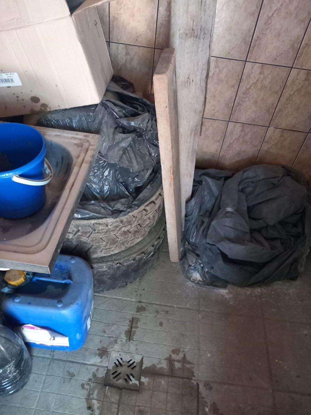 [FOTO] ANPC a împărțit amenzi la firmele de pompe funebre. Ce nereguli s-au găsit - Imagine 5