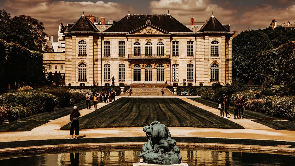 TOP 7 atracții subestimate de turiști în Paris: locurile evitate de mulțime care concurează cu strălucirea Turnului Eiffel