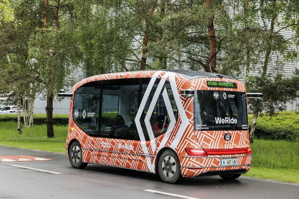 GALERIE FOTO | Renault va dezvolta autobuze autonome - Imagine 2