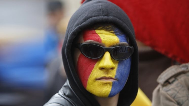 Romania s-ar putea scufunda intr-o criza politica, dupa alegerea PSD. UE si NATO isi pierd din importanta