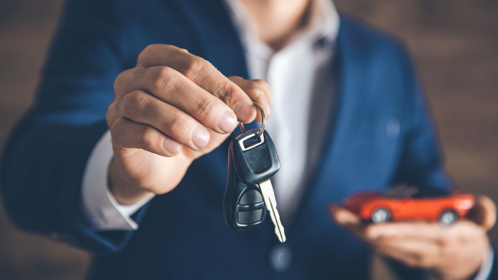 Sfaturi pentru cei care vor să închirieze o mașini în Uniunea Europeană. Ce trebuie evitat