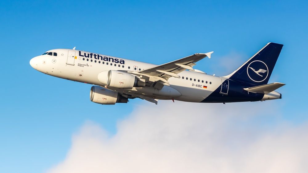 Lufthansa anulează 20.000 de zboruri pentru a economisi combustibil pe fondul războiului din Iran
