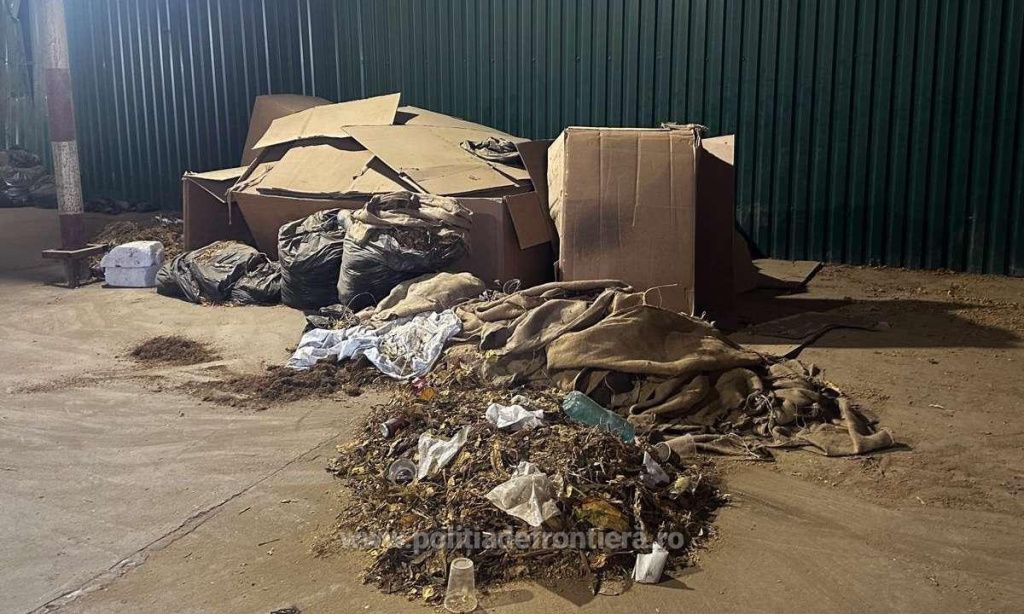 GALERIE FOTO | Cum arată fabricile ilegale de țigări din România. Produc sute de tone anual - Imagine 7