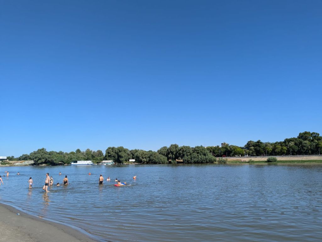 Samskara Beach: Cum arată plaja cu prețuri decente din apropierea Bucureștiului - Imagine 25