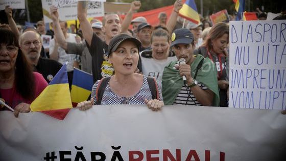 Curtea Constitutionala da unda verde initiativei USR "Fara penali in functii publice"