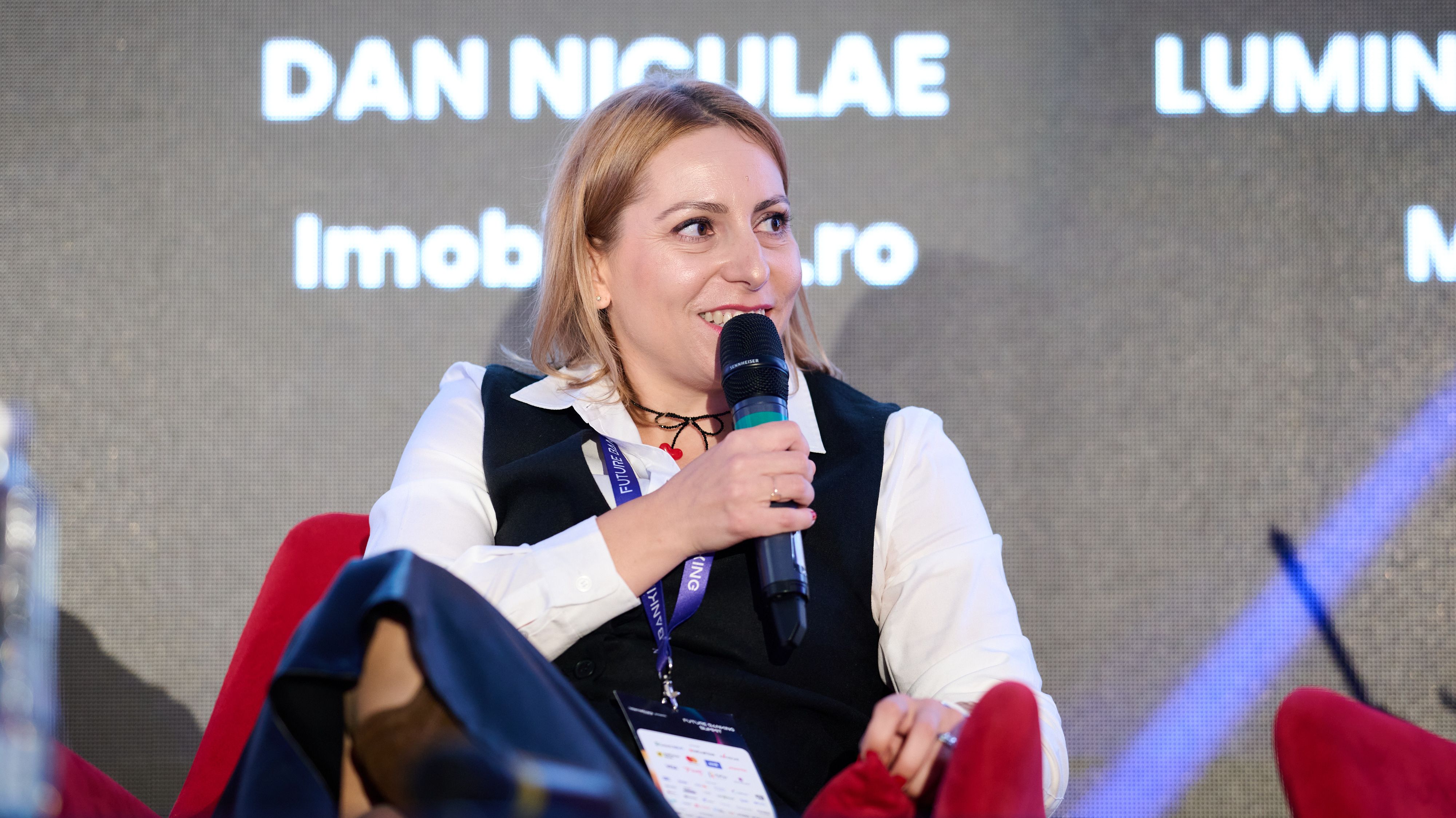 Elena Roibu, Salt Bank | Am bătut un record, am acordat un credit în 2 min. și 50 sec. Ironia sorții: clientul se numea domnul Repede