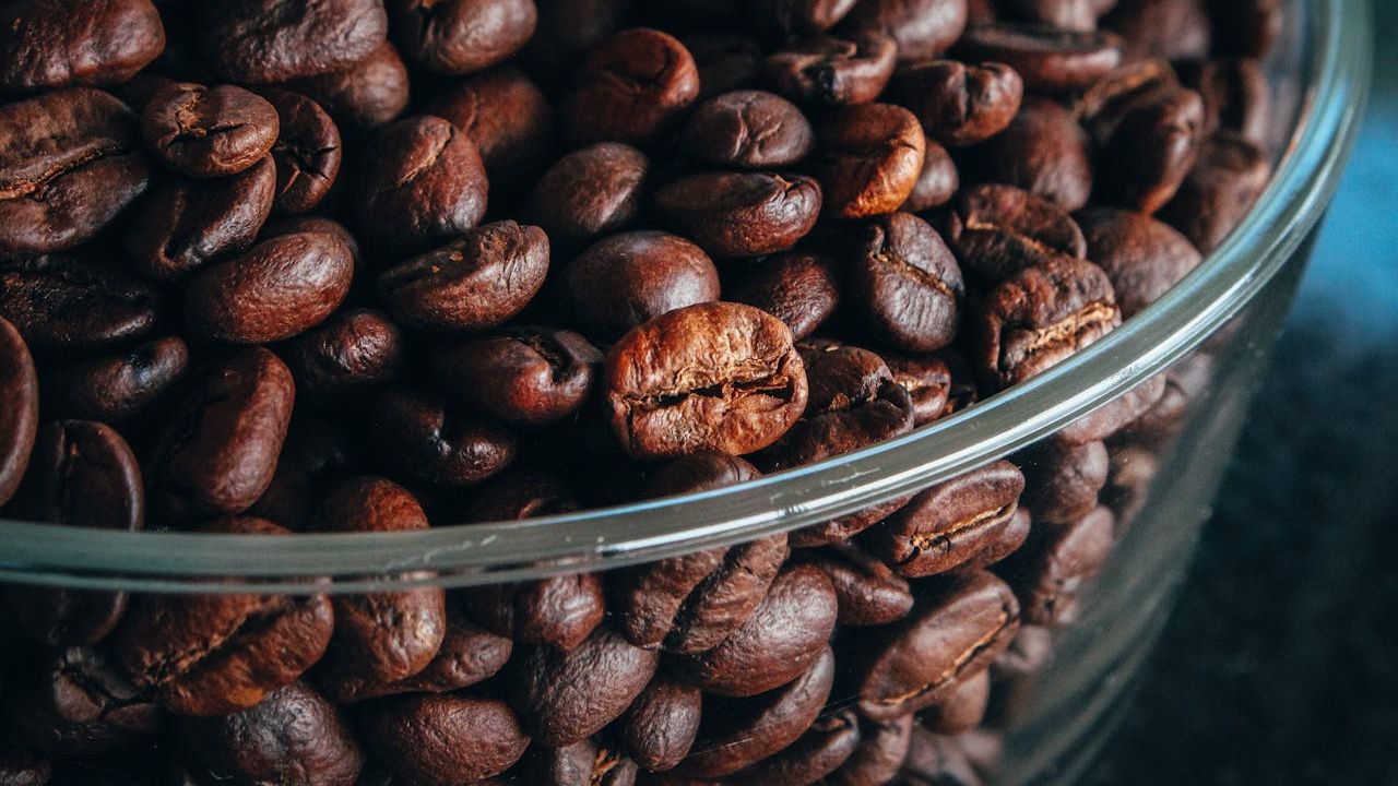 Cafemagia îți explică: ce sistem de cafea se potrivește cel mai bine companiei tale