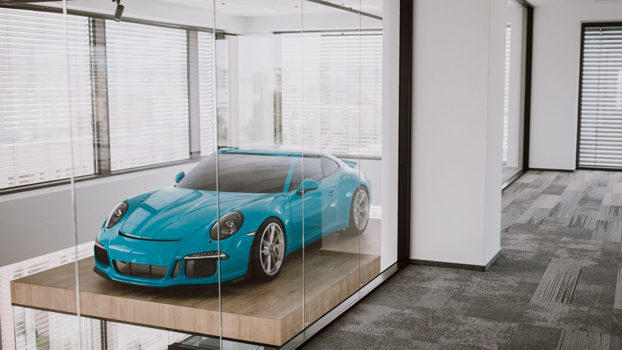 Porsche Engineering Romania isi relocheaza sediul si atinge pragul de 100 de angajati