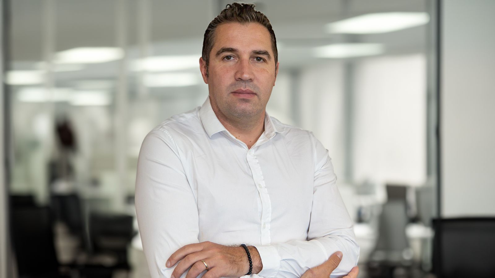 Alexandru Dan, expert AI: ”Companiile care nu investesc în AI vor supraviețui doar cu noroc”