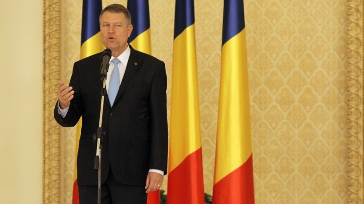 Klaus Iohannis: Ma bucur nespus de mult ca "Orasul luminilor" va face Romania sa straluceasca si mai mult peste hotare!