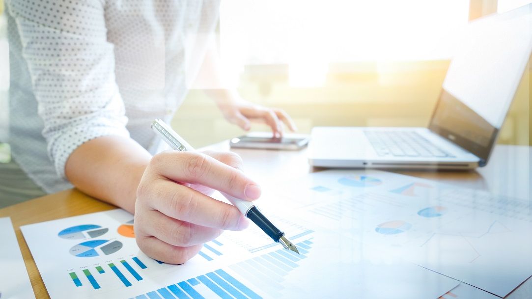 Prețul aluminiului ajunge la un record al ultimilor 13 ani: riscurile sunt în creștere