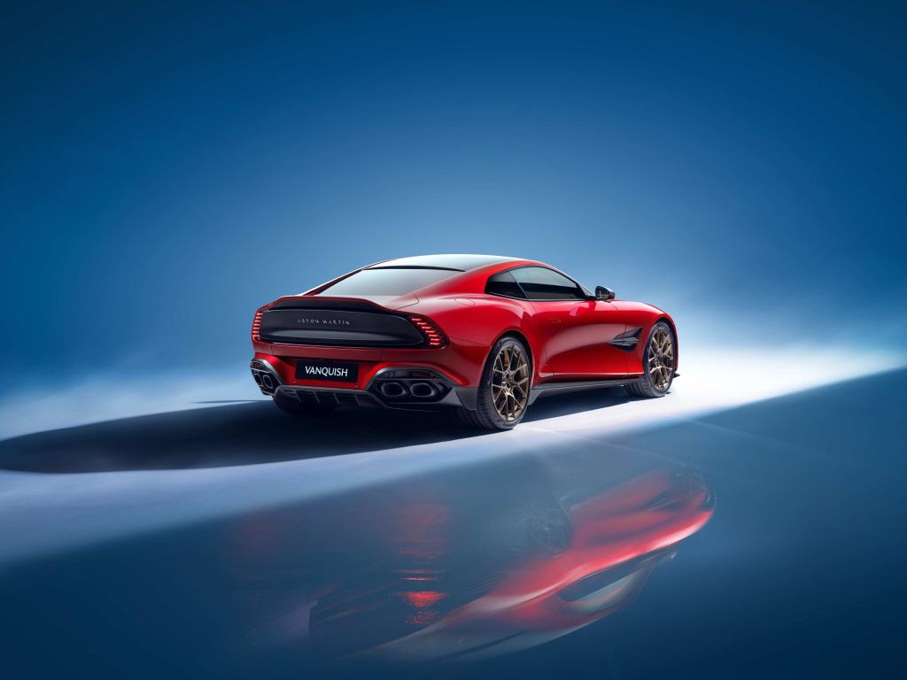 GALERIE FOTO | Aston Martin lansează un nou Vanquish cu motor V12 - Imagine 12