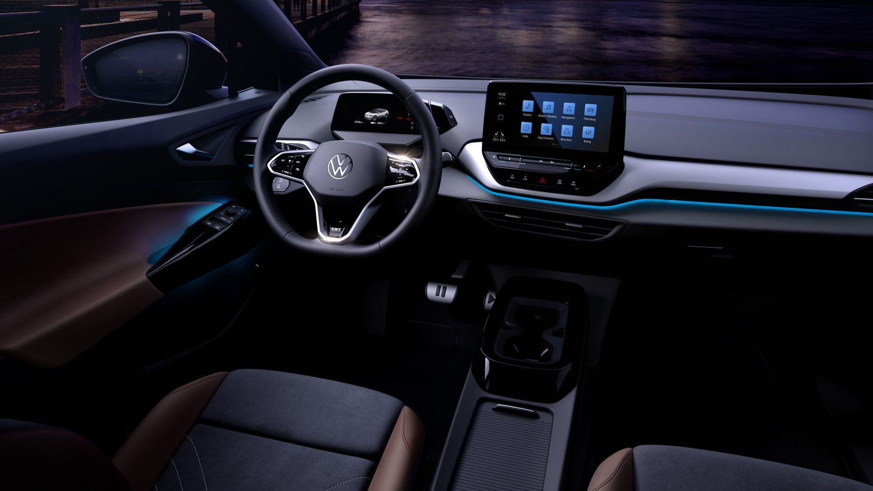 Așa arată interiorul Volkswagen ID.4. Primele poze oficiale cu interiorul SUV-ului electric