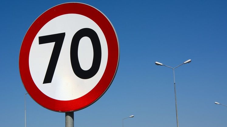 Proiect PSD: Limita de viteza in interiorul localitatilor, marita la 70 km/h pentru autoturismele din categoriile A si B