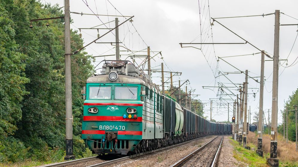 Căile ferate ucrainene au restricționat exporturile de cereale către România și Polonia