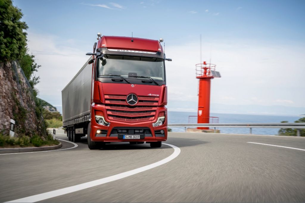 Mercedes-Benz Actros - Imagine 2