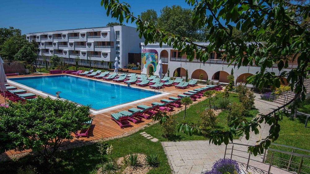 GALERIE FOTO | Cum arată cel mai nou hotel inaugurat pe litoral de un gigant internațional