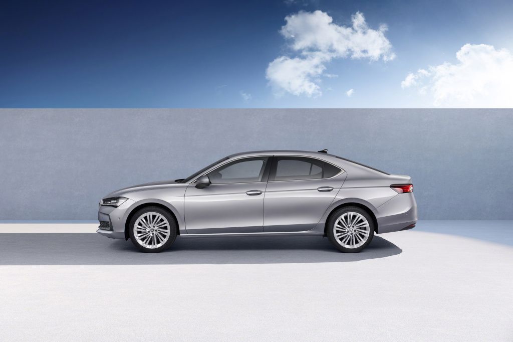 GALERIE FOTO | Cum arată noua Skoda Superb - Imagine 18