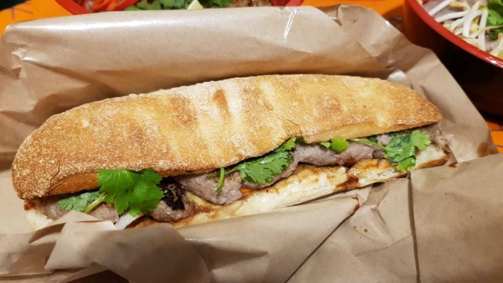 Review restaurant George Butunoiu: Cel mai bun sandvici din lume